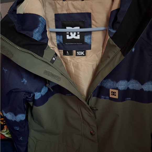 DC Olive and Navy Hooded Jacket - Picture 2 of 2